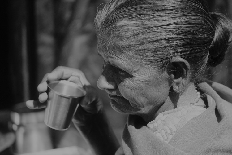 உங்களுக்கு தெரியுமா தண்ணீருக்கு நினைவாற்றல் இருக்கின்றது!! 2 உங்களுக்கு தெரியுமா தண்ணீருக்கு நினைவாற்றல் இருக்கின்றது!!