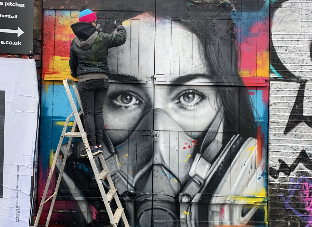 பெண்கள் வாழ்வில் மலிவு பார்க்கக் கூடாத 3 விஷயங்கள்!! 1 பெண்கள் வாழ்வில் மலிவு பார்க்கக் கூடாத 3 விஷயங்கள்!!