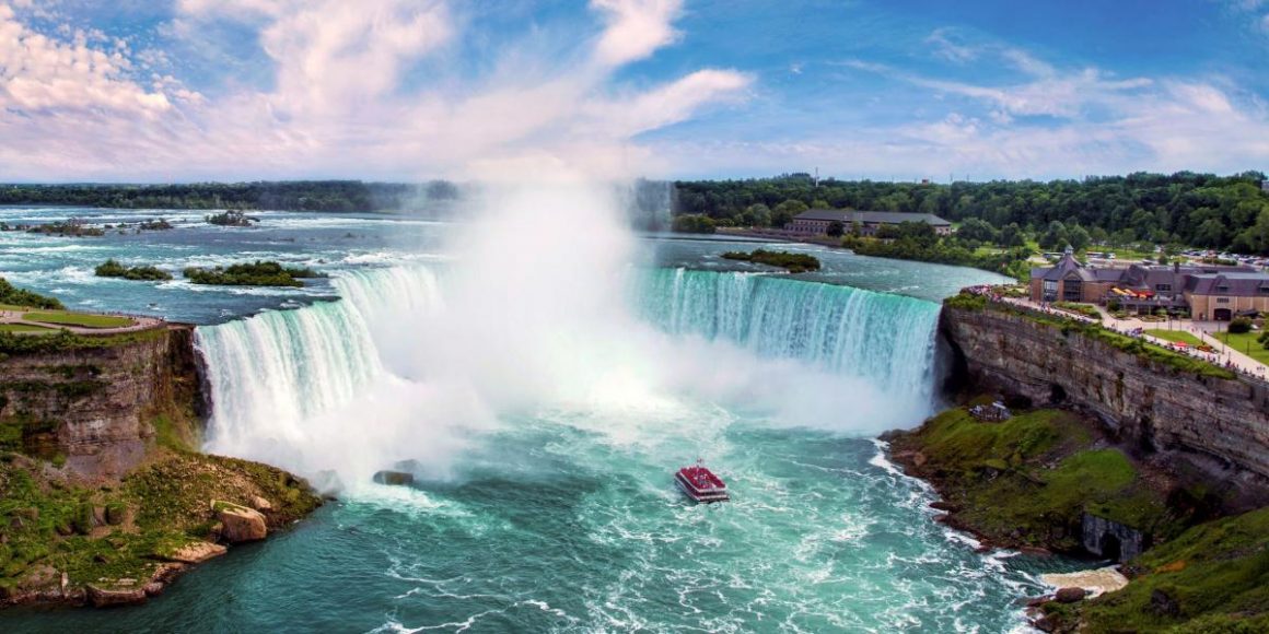 உலகெங்கிலும் இருந்து பிரமிக்க வைக்கும் சில நீர்வீழ்ச்சிகள்!! 10 உலகெங்கிலும் இருந்து பிரமிக்க வைக்கும் சில நீர்வீழ்ச்சிகள்!!