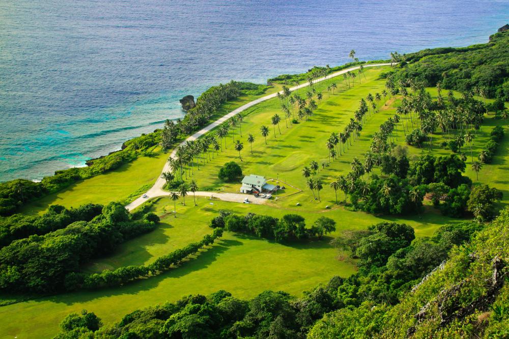 விடுமுறைக்கு தனித்துவமான இடங்கள்!! 7 விடுமுறைக்கு தனித்துவமான இடங்கள்!!