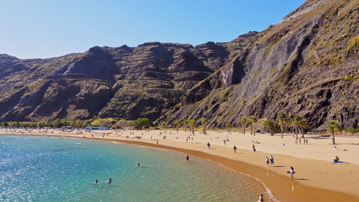 விடுமுறைக்கு தனித்துவமான இடங்கள்!! 10 விடுமுறைக்கு தனித்துவமான இடங்கள்!!