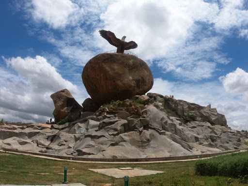 இராமாயணம் உண்மை நிரூபிக்கும் வகையில் சில ஆதாரங்கள்!! 10 இராமாயணம் உண்மை நிரூபிக்கும் வகையில் சில ஆதாரங்கள்!!