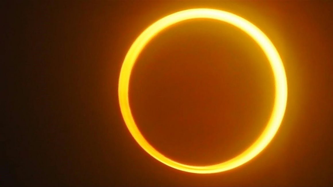 வியாழக்கிழமை "நெருப்பு வளையம்" சூரிய கிரகணத்தைக் காண்பது எப்படி ? 4 வியாழக்கிழமை "நெருப்பு வளையம்" சூரிய கிரகணத்தைக் காண்பது எப்படி ?